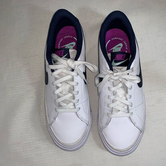 NWOT NIKE Sneaker Kids 5Y Leather Court Legacy DA5380-117 Lace Up White Runners - Picture 5 of 10